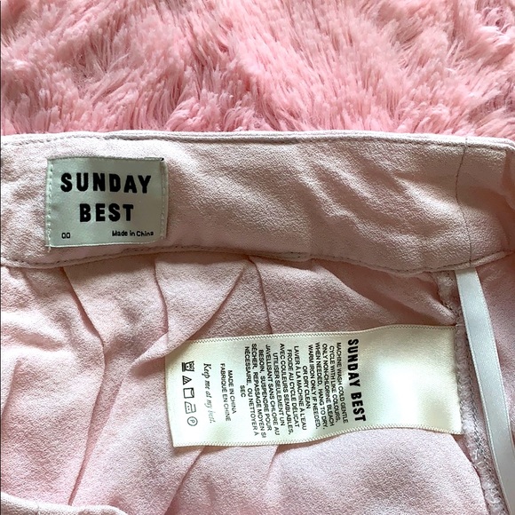 Sunday Best Westley Short - Picture 3 of 3